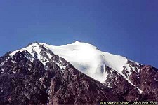  Pakistan - Top of the World  Tourist Guide