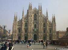 Milan photo tour