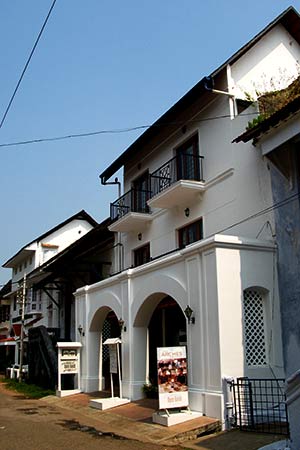 <a href='index.html'>Kochi</a>, <a href='../index.html'>India</a>
