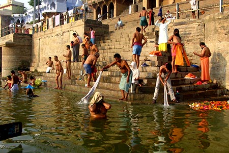 <a href='index.html'>Varanasi</a>, <a href='../index.html'>India</a>